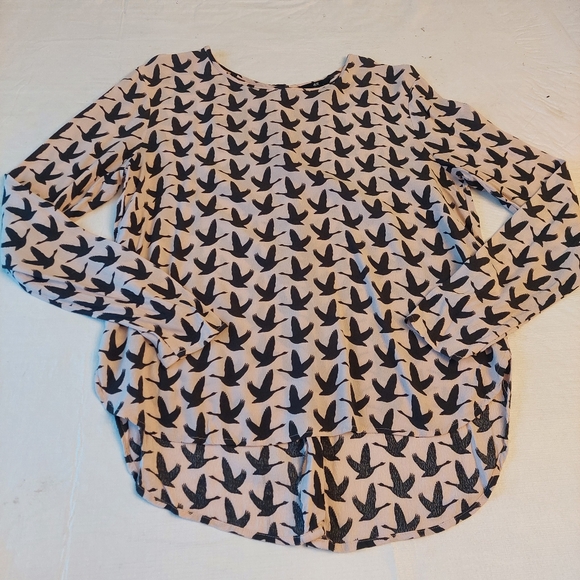 H&M Blush Pink Black Bird Animal Print Long Sleeve Blouse Lightweight Top Size 8 - Picture 3 of 11